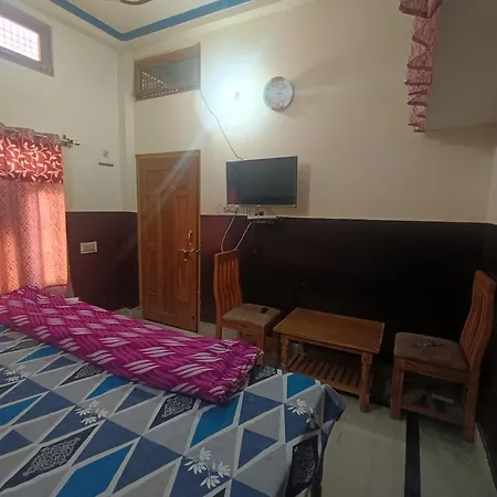 Sudama Dham Homestay Ayodhya Room photo